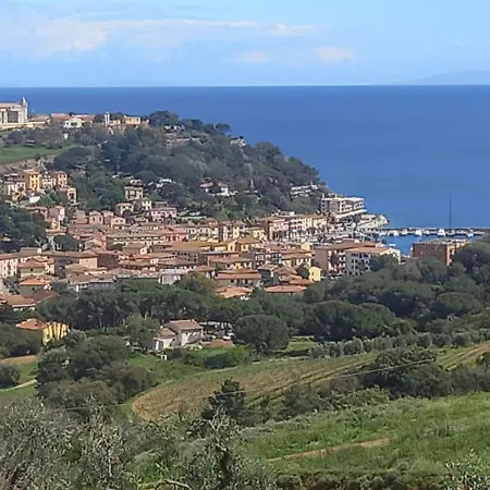 Villetta Del Monte Ferienhaus